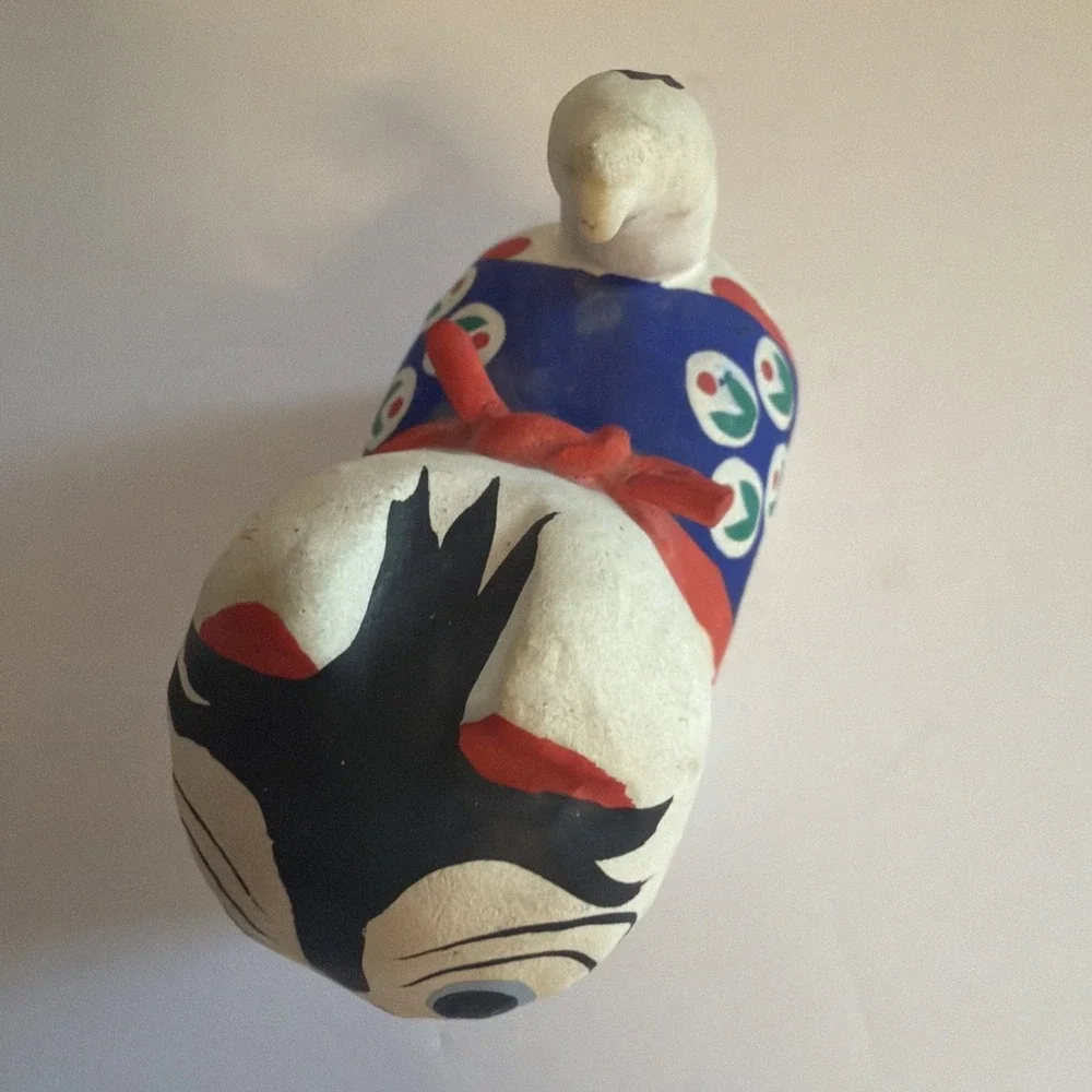 Japanese lucky‎ cat papier-mâché (hariko) figurine
